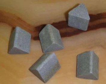 Ceramic Triangle Shape Polishing Stone